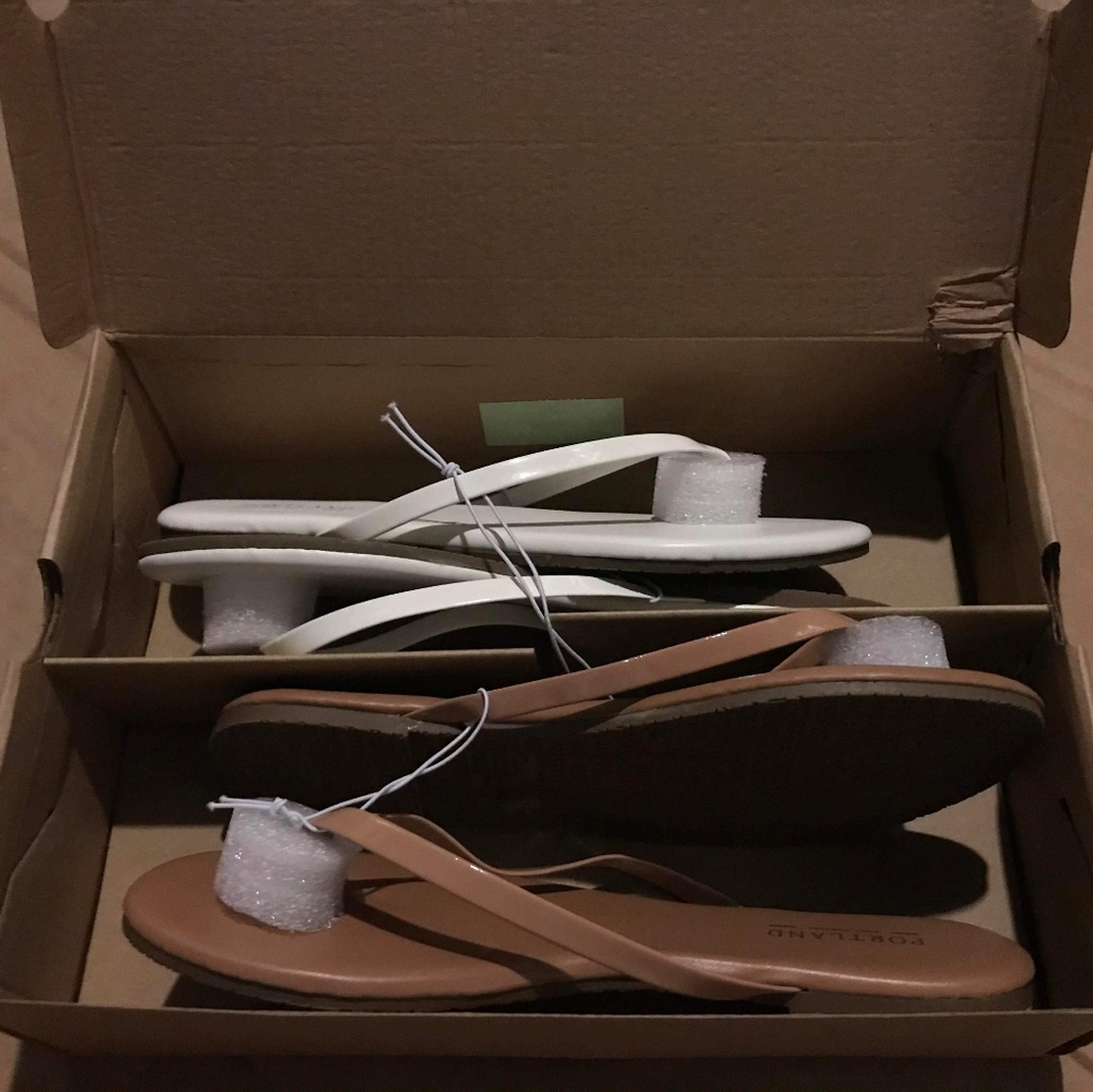 New (6M) Women's 2-Pack Sandals- White and Brown